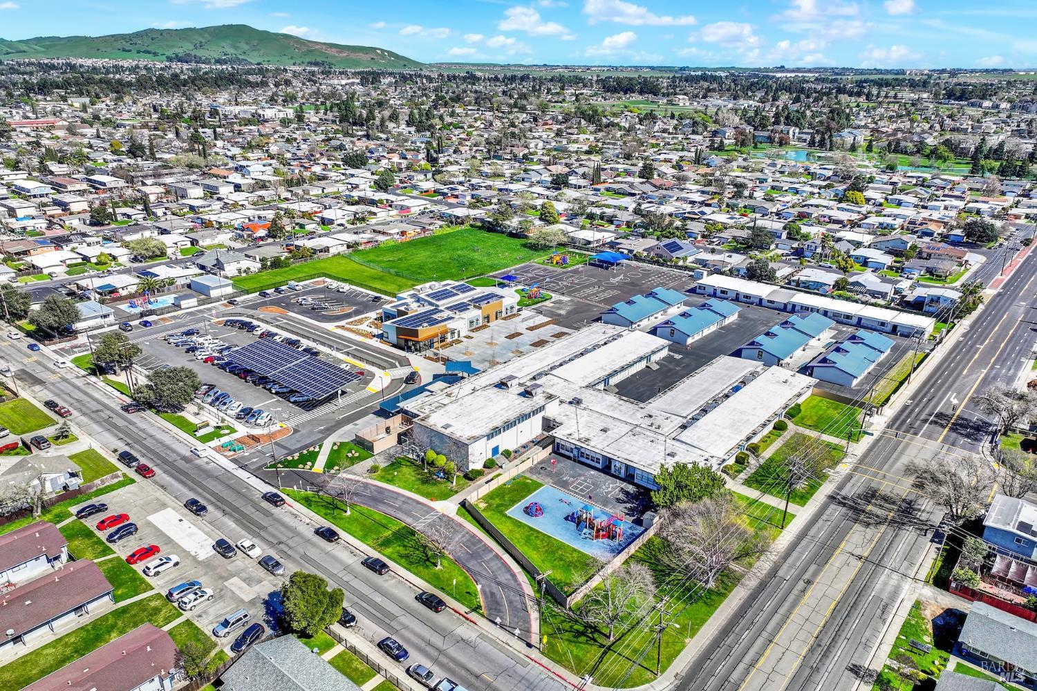 Detail Gallery Image 52 of 54 For 1424 Mckinley St, Fairfield,  CA 94533 - 4 Beds | 2/1 Baths