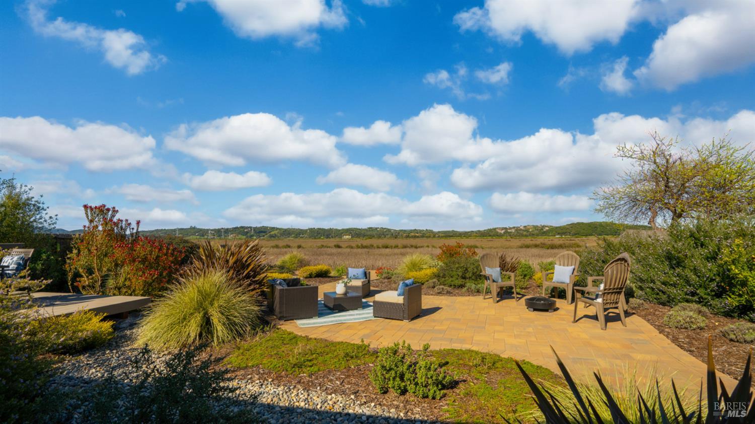 Detail Gallery Image 36 of 54 For 289 Montego Key, Novato,  CA 94949 - 3 Beds | 2 Baths