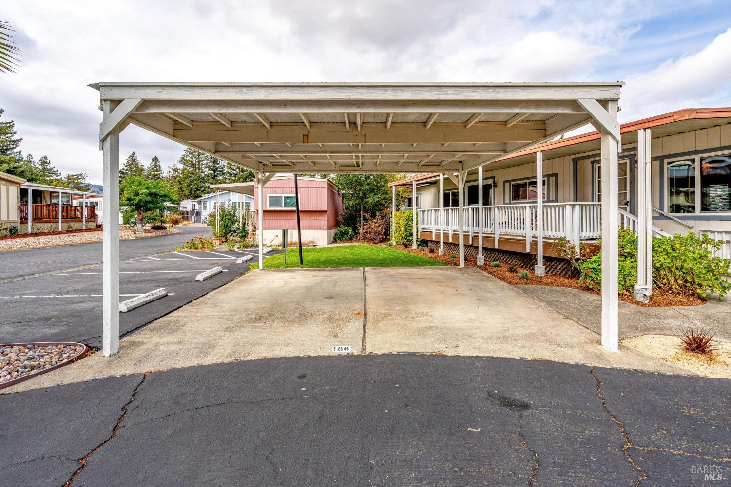 Detail Gallery Image 42 of 44 For 166 Seven Flags Cir, Sonoma,  CA 95476 - 2 Beds | 2 Baths