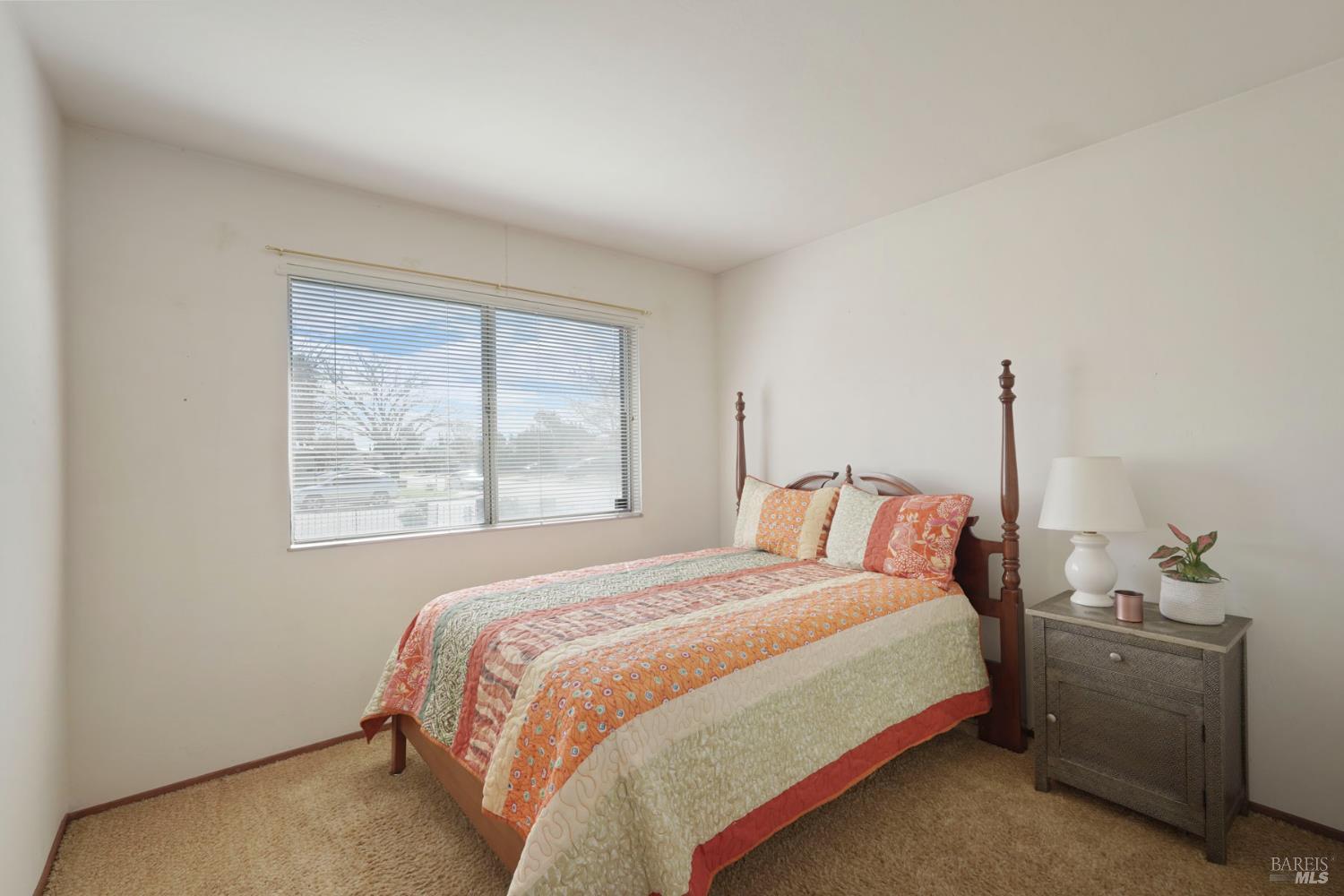 Detail Gallery Image 29 of 47 For 724 E Atlantic Ave, Fairfield,  CA 94533 - 4 Beds | 2 Baths