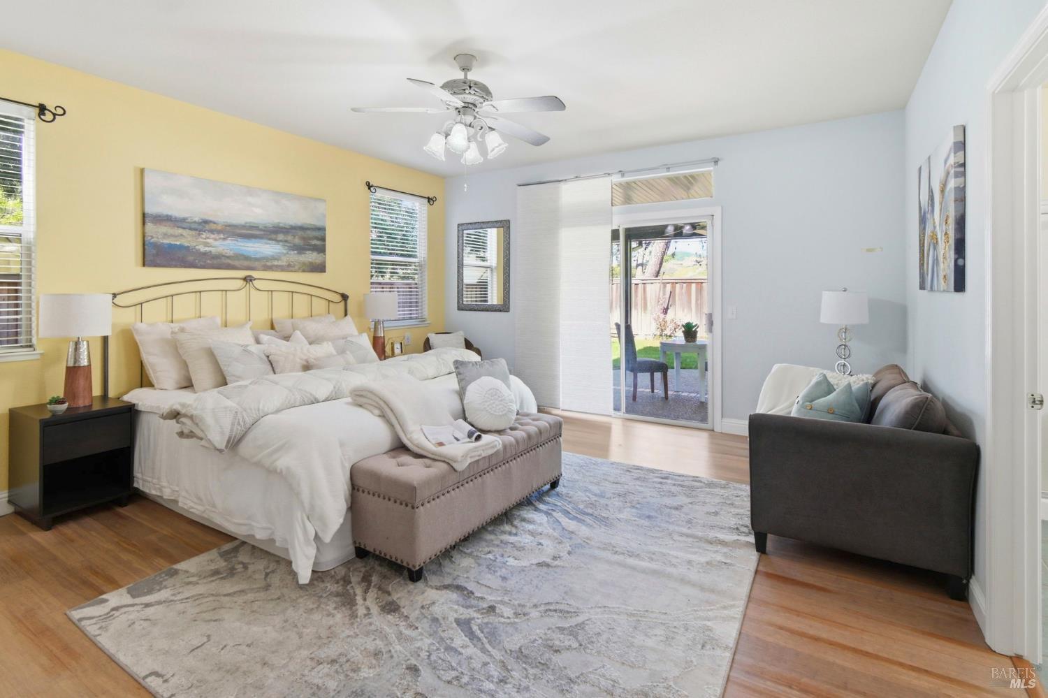 Detail Gallery Image 26 of 51 For 2707 Tuckaway Ct, Fairfield,  CA 94534 - 5 Beds | 3 Baths