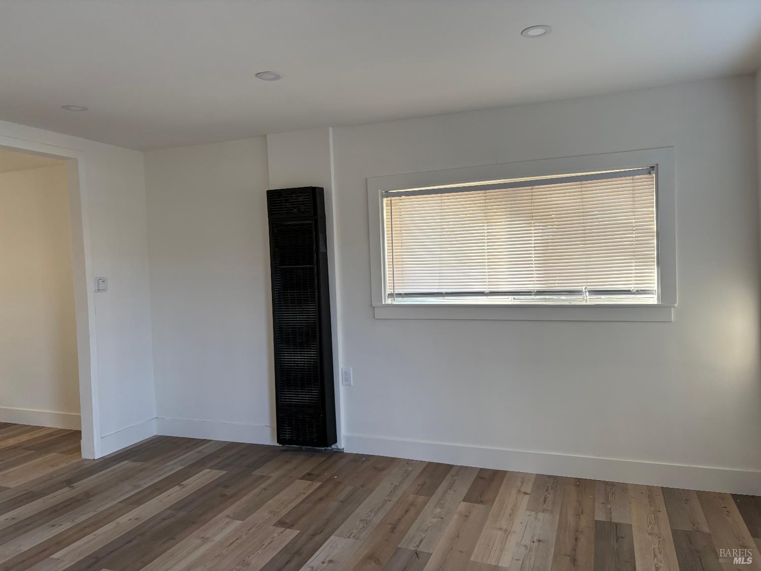 Detail Gallery Image 7 of 23 For 313 Roney Ave, Vallejo,  CA 94591 - 2 Beds | 1 Baths