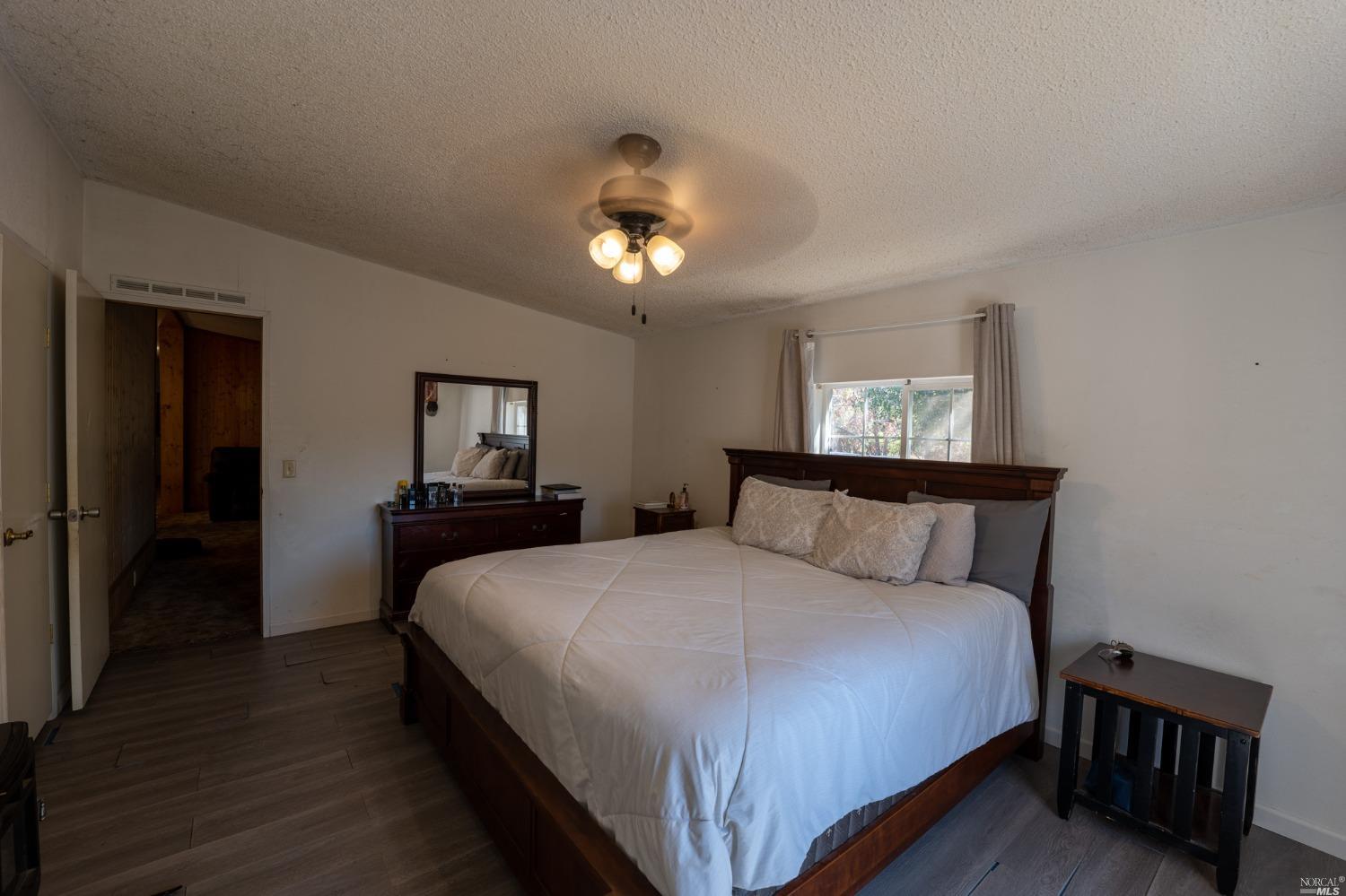 Detail Gallery Image 28 of 37 For 6750 Highway 20 Unkn, Ukiah,  CA 95482 - 4 Beds | 2 Baths