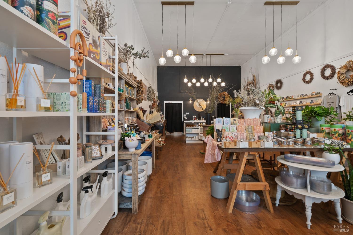 Detail Gallery Image 40 of 73 For 106 W J St, Benicia,  CA 94510 - – Beds | – Baths