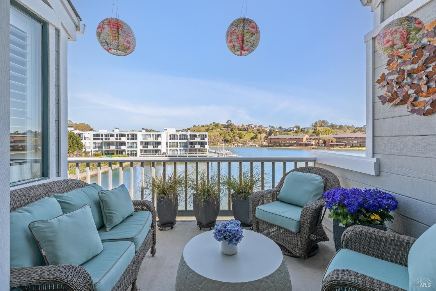 Detail Gallery Image 29 of 82 For 6060 Shelter Bay Ave, Mill Valley,  CA 94941 - 2 Beds | 2 Baths