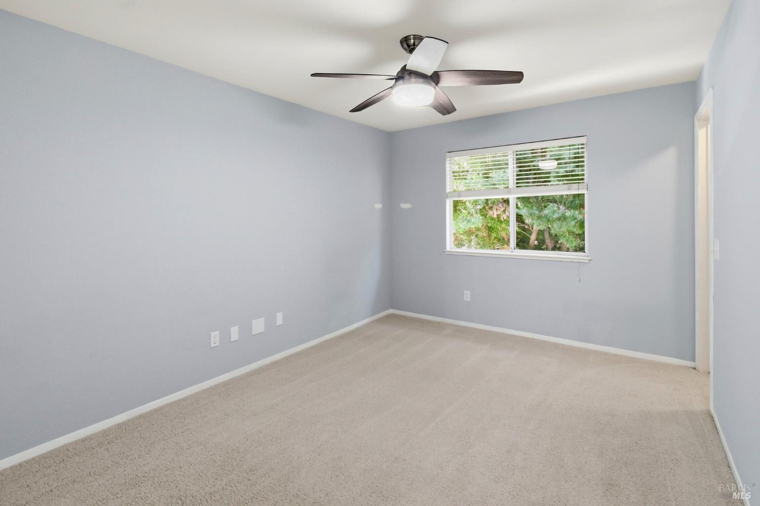 Detail Gallery Image 30 of 51 For 2707 Tuckaway Ct, Fairfield,  CA 94534 - 5 Beds | 3 Baths