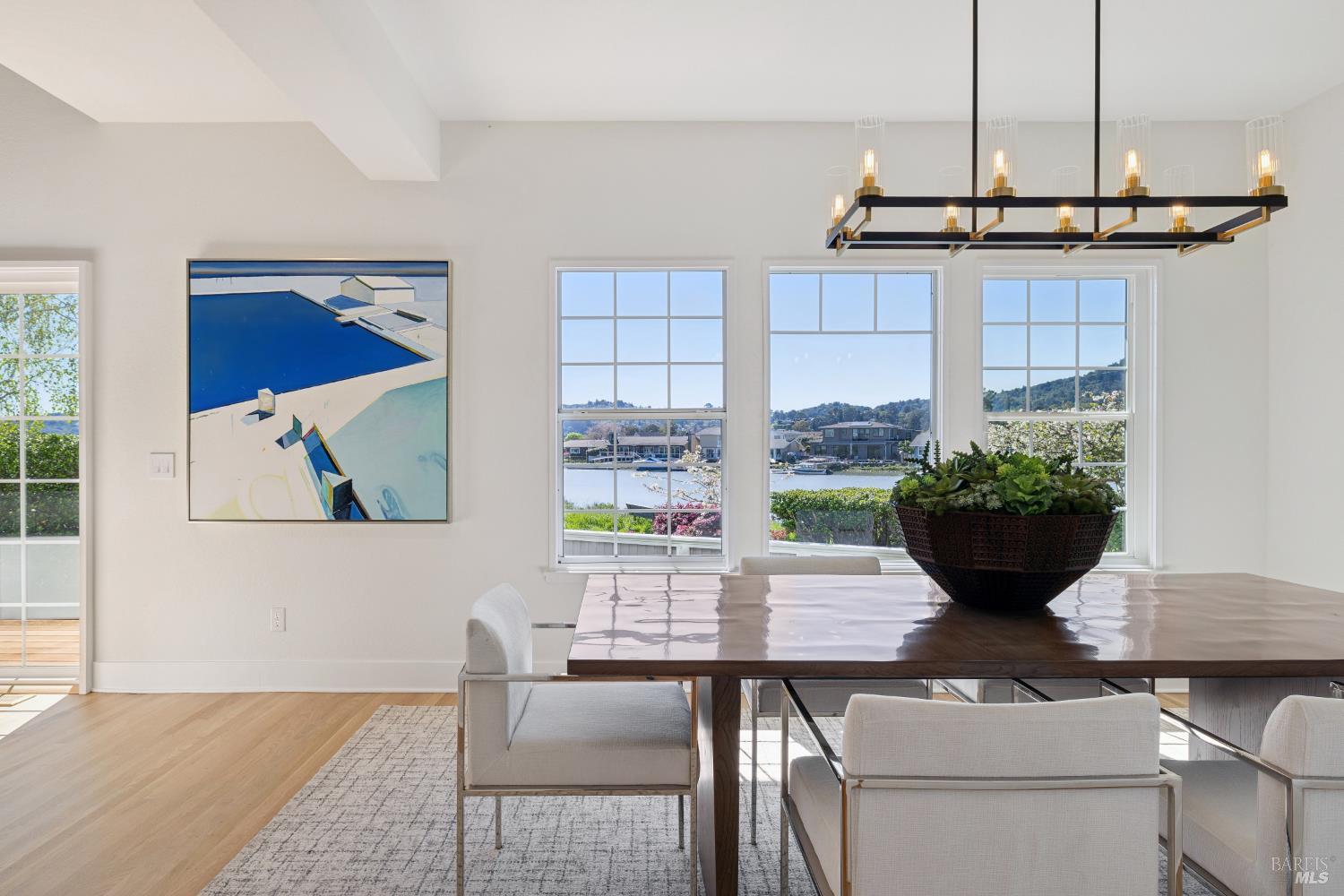 Detail Gallery Image 10 of 47 For 11 Gretchen Pl, Greenbrae,  CA 94904 - 4 Beds | 2/1 Baths