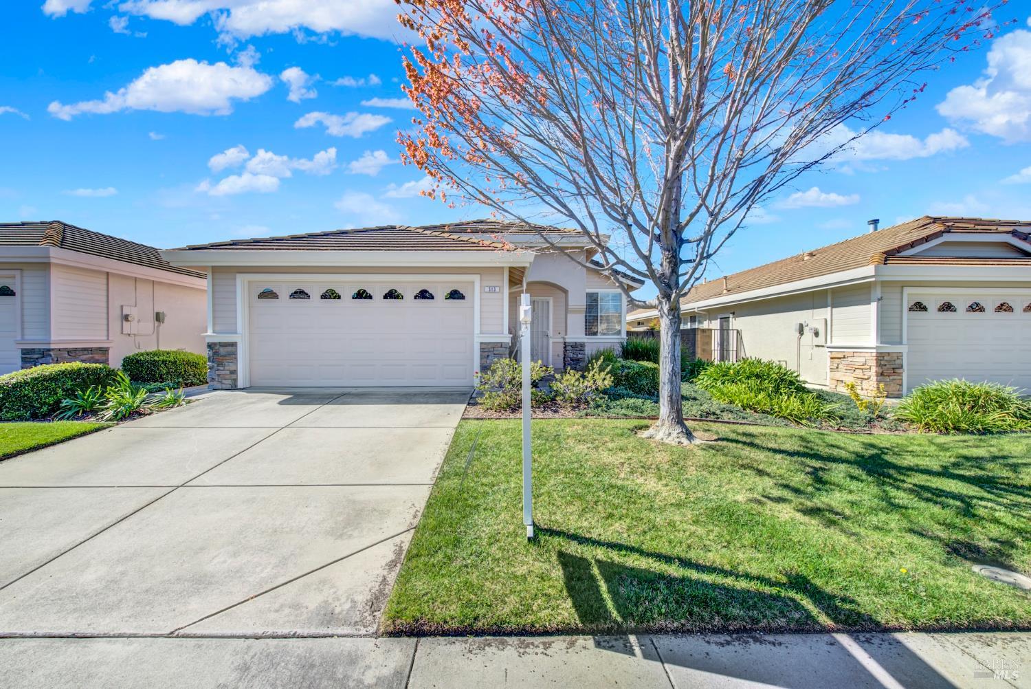 Detail Gallery Image 4 of 42 For 313 Trellis Ln, Vacaville,  CA 95687 - 2 Beds | 2 Baths