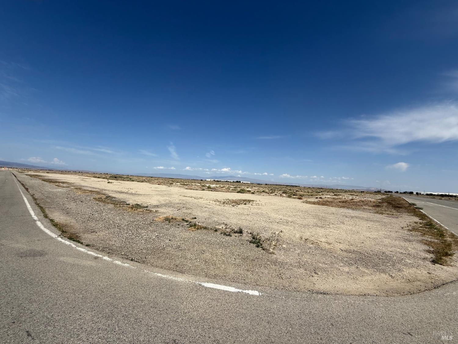 Detail Gallery Image 4 of 6 For 30 Avenue H8 Unkn, Lancaster,  CA 93536 - – Beds | – Baths