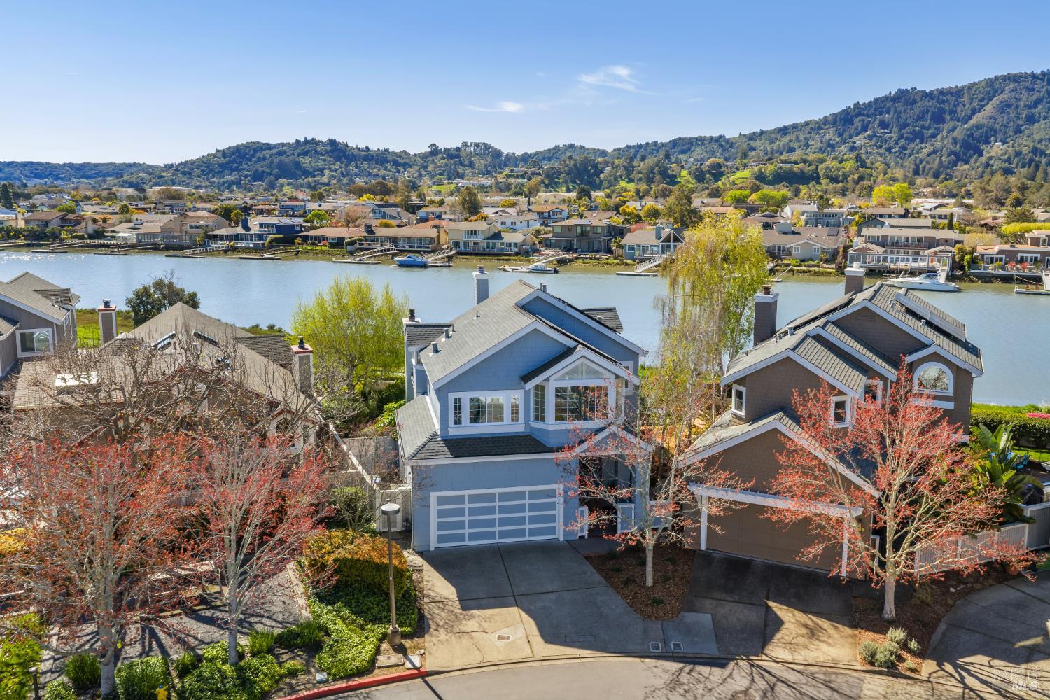 Detail Gallery Image 19 of 47 For 11 Gretchen Pl, Greenbrae,  CA 94904 - 4 Beds | 2/1 Baths