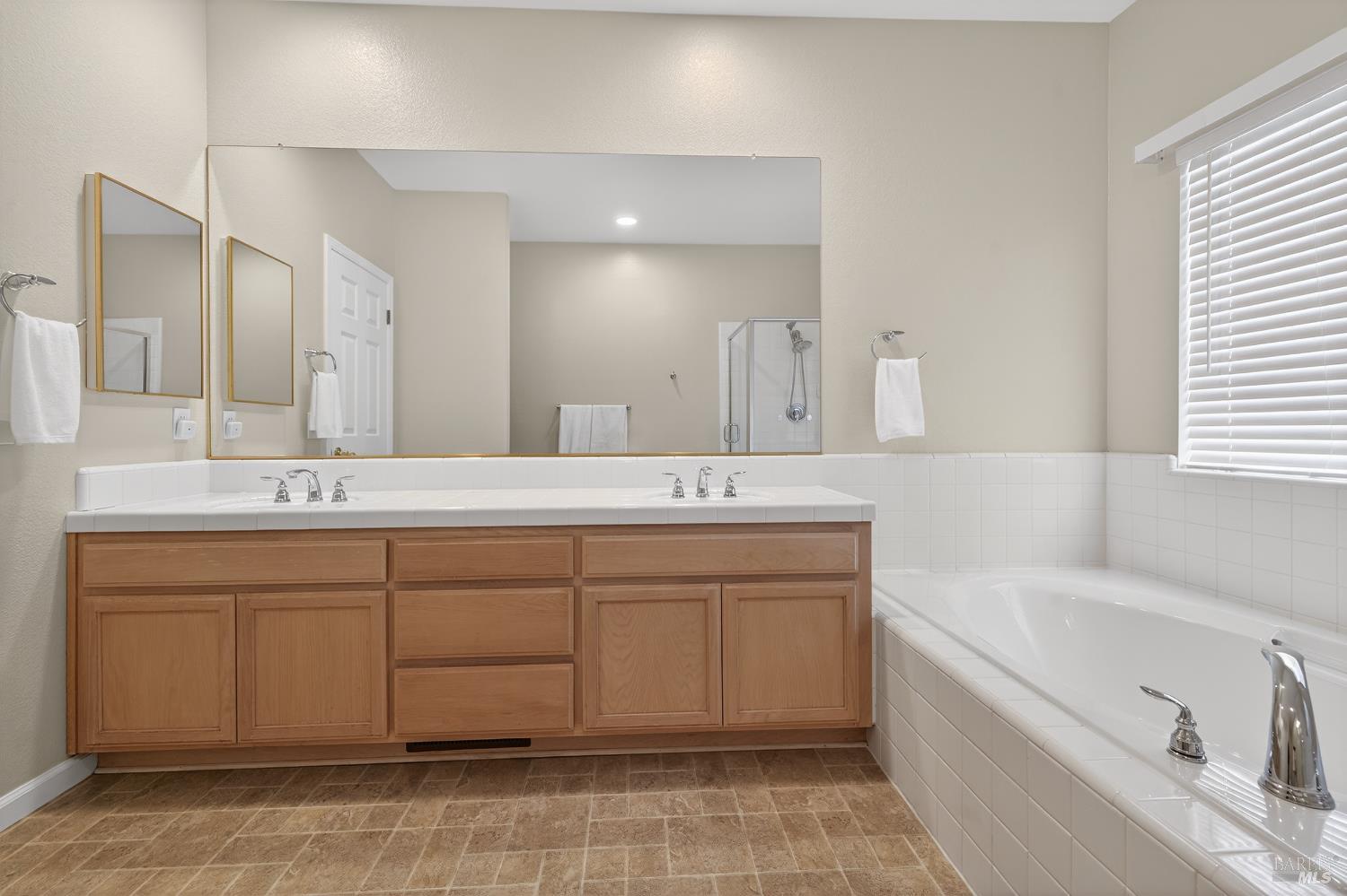 Detail Gallery Image 41 of 56 For 6745 Wintergreen Ct, Santa Rosa,  CA 95409 - 2 Beds | 2 Baths