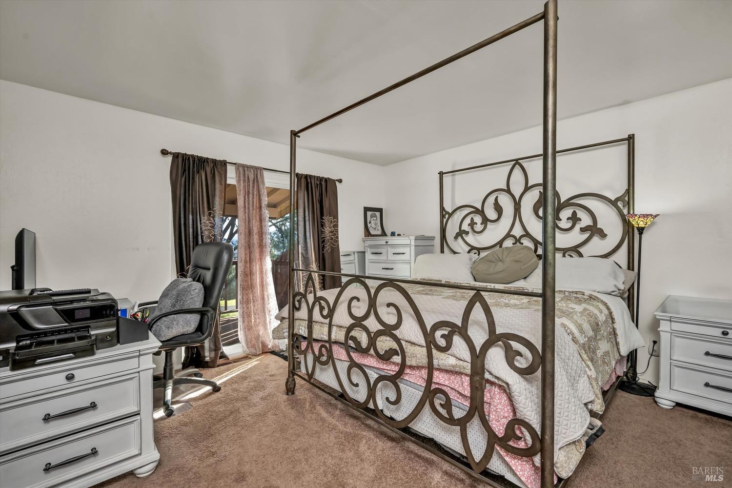 Detail Gallery Image 13 of 27 For 16593 Buckhorn Rd, Hidden Valley Lake,  CA 95467 - 2 Beds | 2 Baths