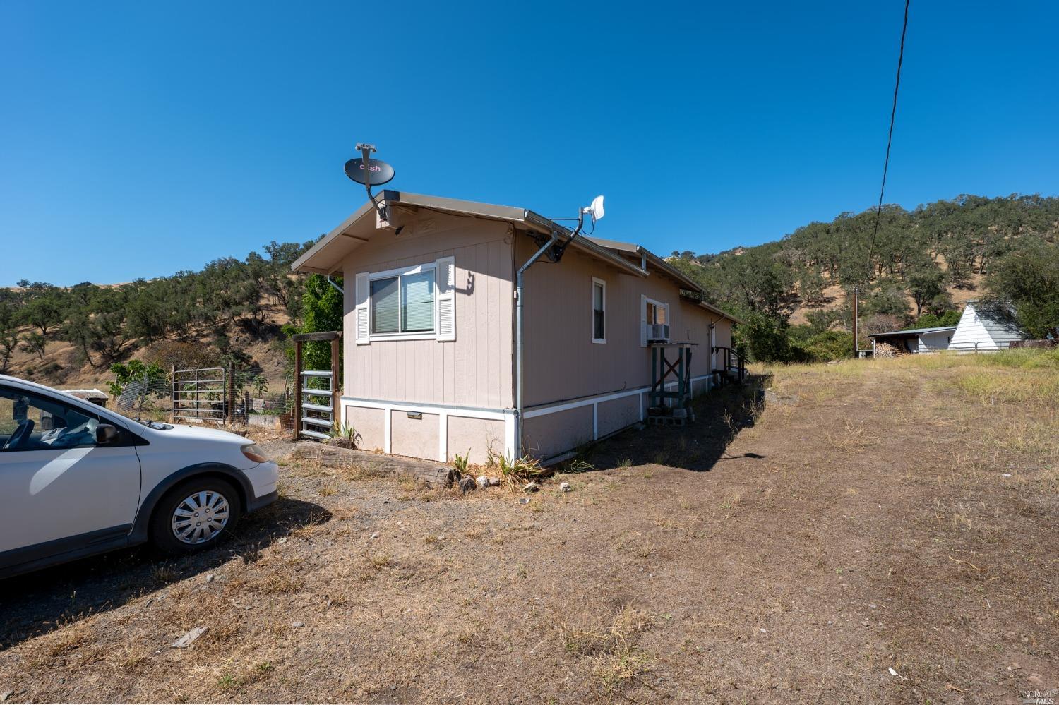 Detail Gallery Image 31 of 37 For 6750 Highway 20 Unkn, Ukiah,  CA 95482 - 4 Beds | 2 Baths