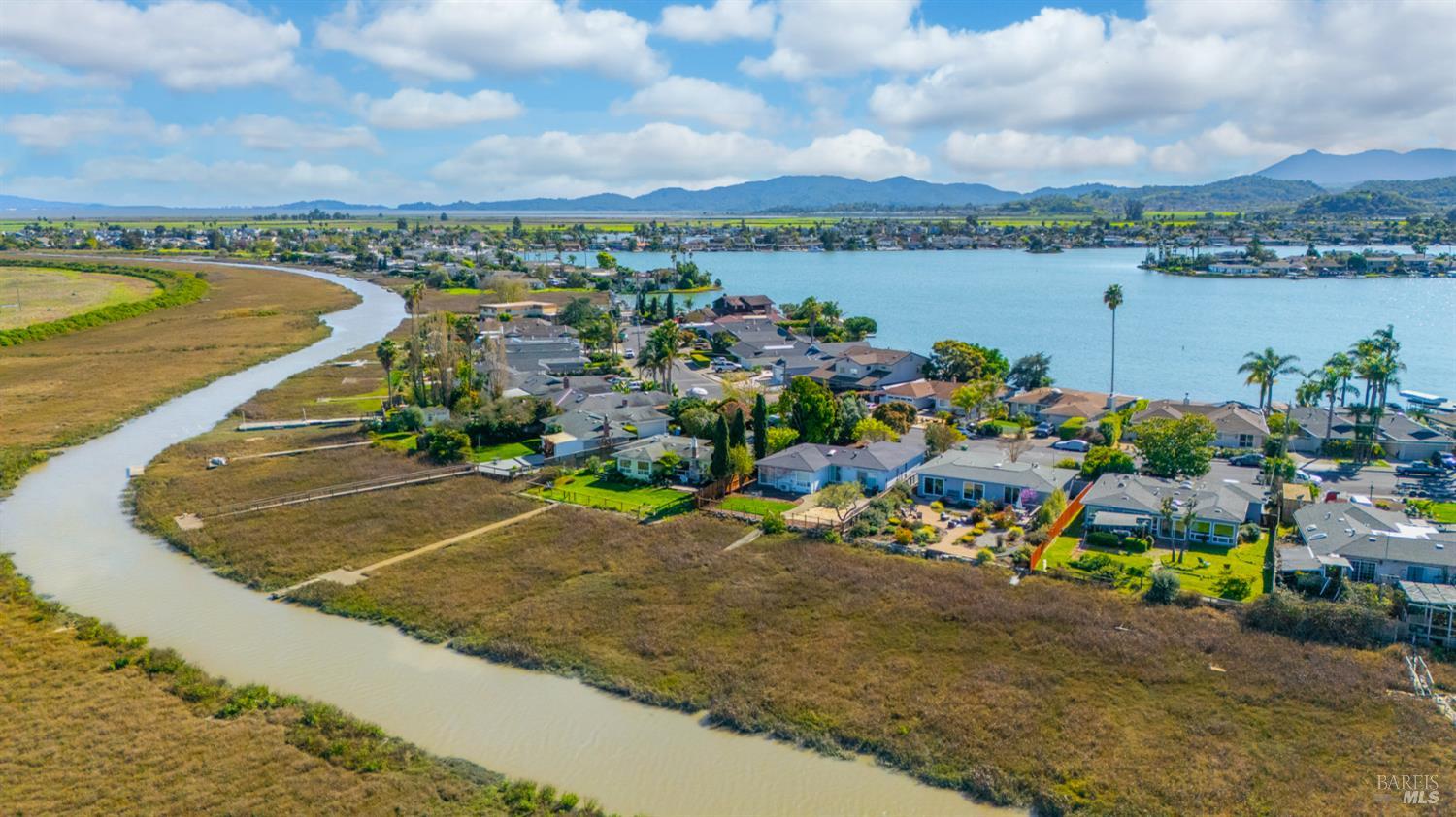 Detail Gallery Image 40 of 54 For 289 Montego Key, Novato,  CA 94949 - 3 Beds | 2 Baths