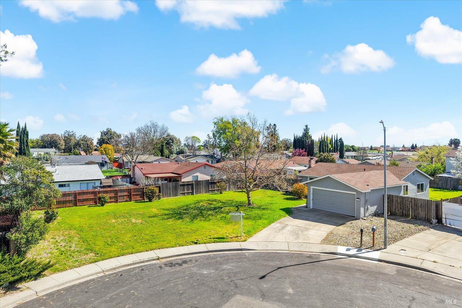 Detail Gallery Image 3 of 59 For 154 Brockton Ct, Vacaville,  CA 95687 - 3 Beds | 1 Baths