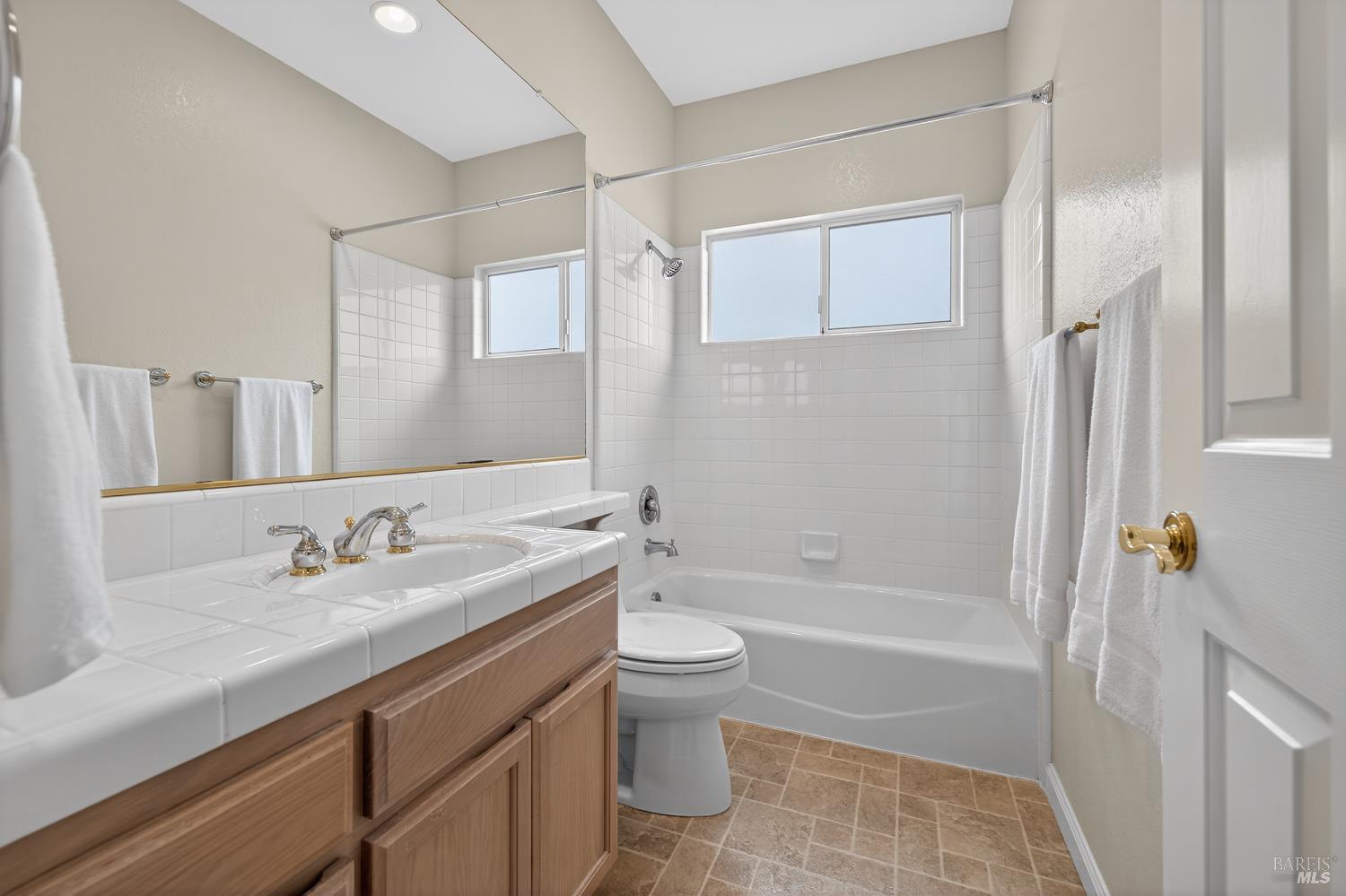 Detail Gallery Image 48 of 56 For 6745 Wintergreen Ct, Santa Rosa,  CA 95409 - 2 Beds | 2 Baths