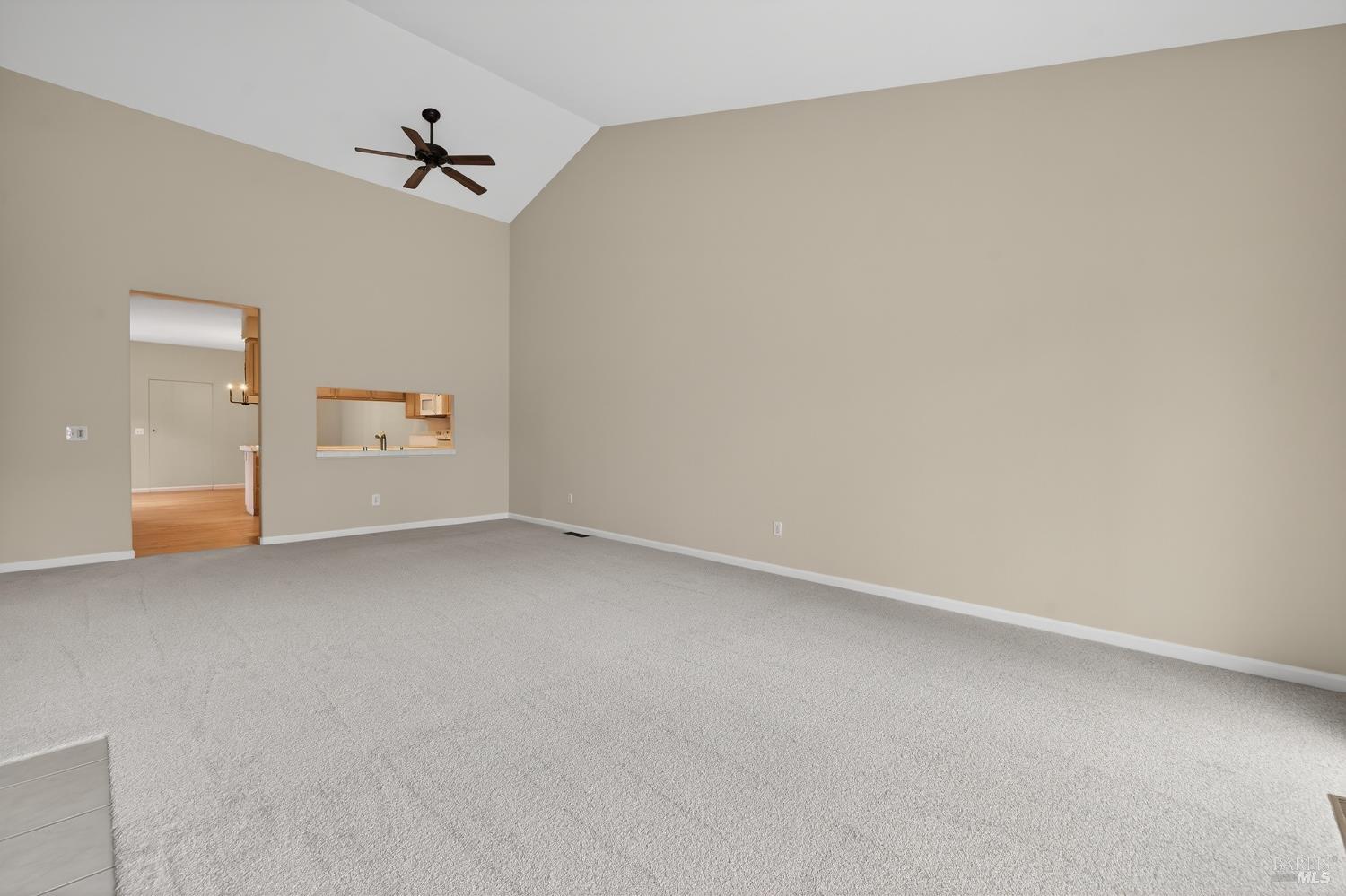 Detail Gallery Image 18 of 56 For 6745 Wintergreen Ct, Santa Rosa,  CA 95409 - 2 Beds | 2 Baths