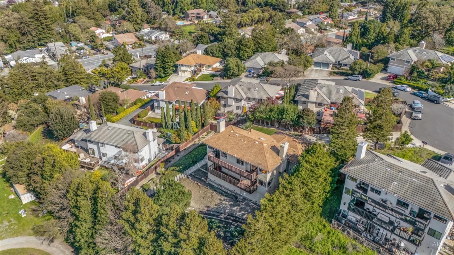 Detail Gallery Image 51 of 57 For 641 Lois Ln, El Sobrante,  CA 94803 - 4 Beds | 2/1 Baths