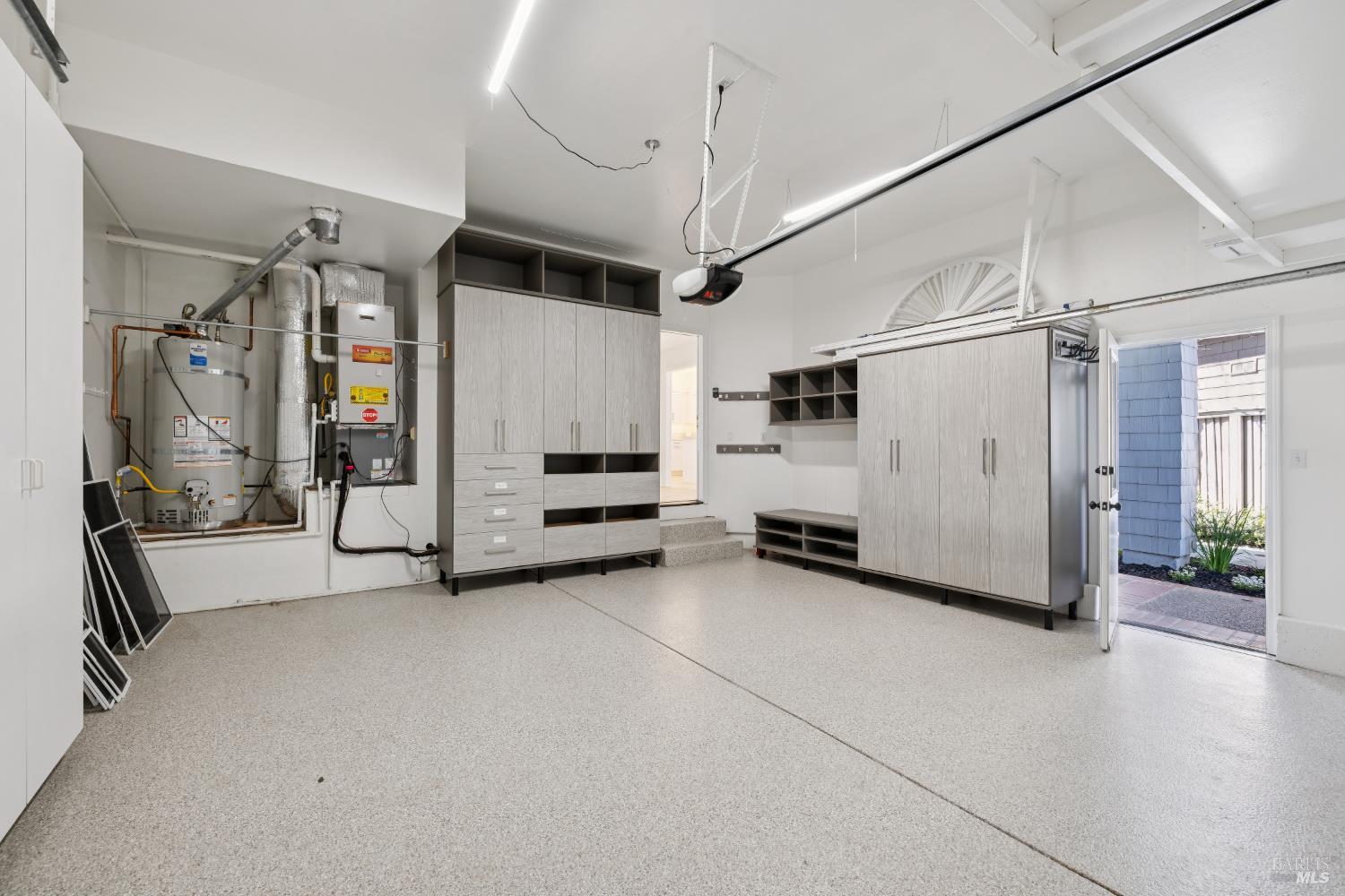 Detail Gallery Image 35 of 47 For 11 Gretchen Pl, Greenbrae,  CA 94904 - 4 Beds | 2/1 Baths