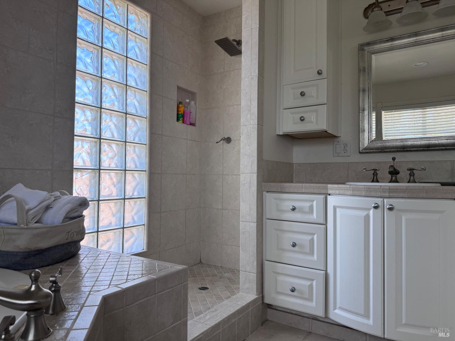 Detail Gallery Image 15 of 16 For 250 Saint Andrews Way, Lompoc,  CA 93436 - 3 Beds | 2/1 Baths