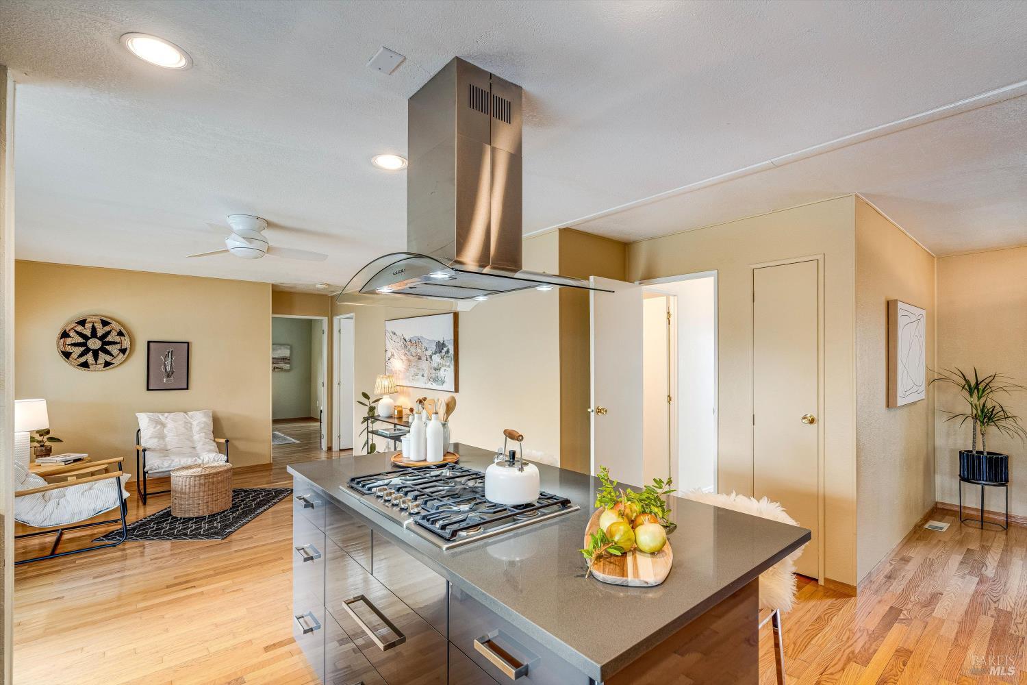 Detail Gallery Image 24 of 44 For 166 Seven Flags Cir, Sonoma,  CA 95476 - 2 Beds | 2 Baths