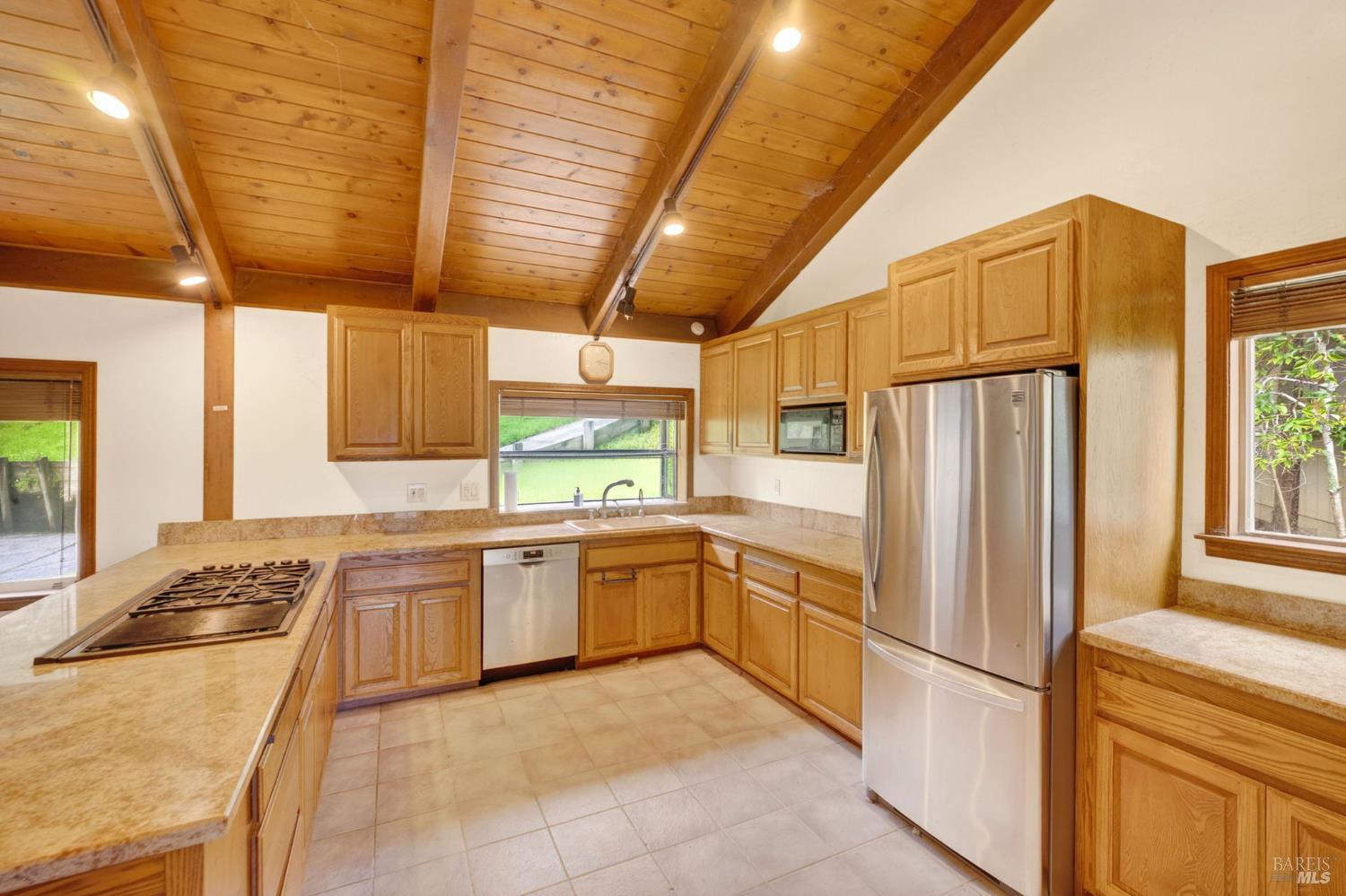 Detail Gallery Image 63 of 85 For 170 Irwin St, San Rafael,  CA 94901 - 3 Beds | 2 Baths