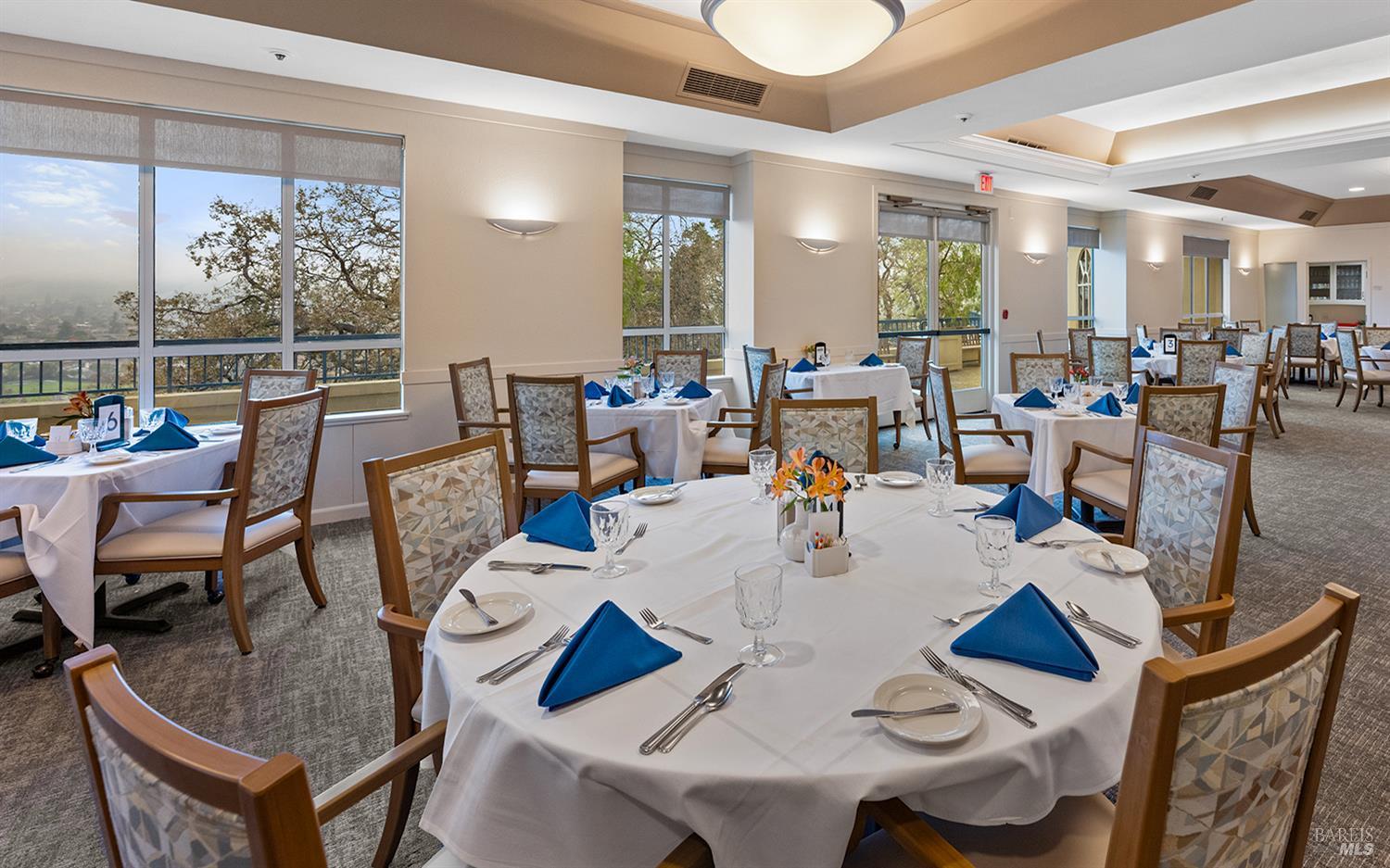 Detail Gallery Image 24 of 34 For 100 Thorndale Dr #353,  San Rafael,  CA 94903 - 1 Beds | 1/1 Baths