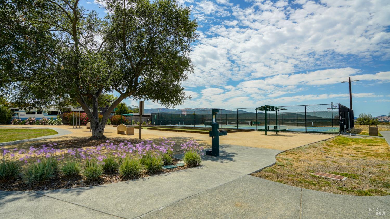 Detail Gallery Image 52 of 54 For 289 Montego Key, Novato,  CA 94949 - 3 Beds | 2 Baths