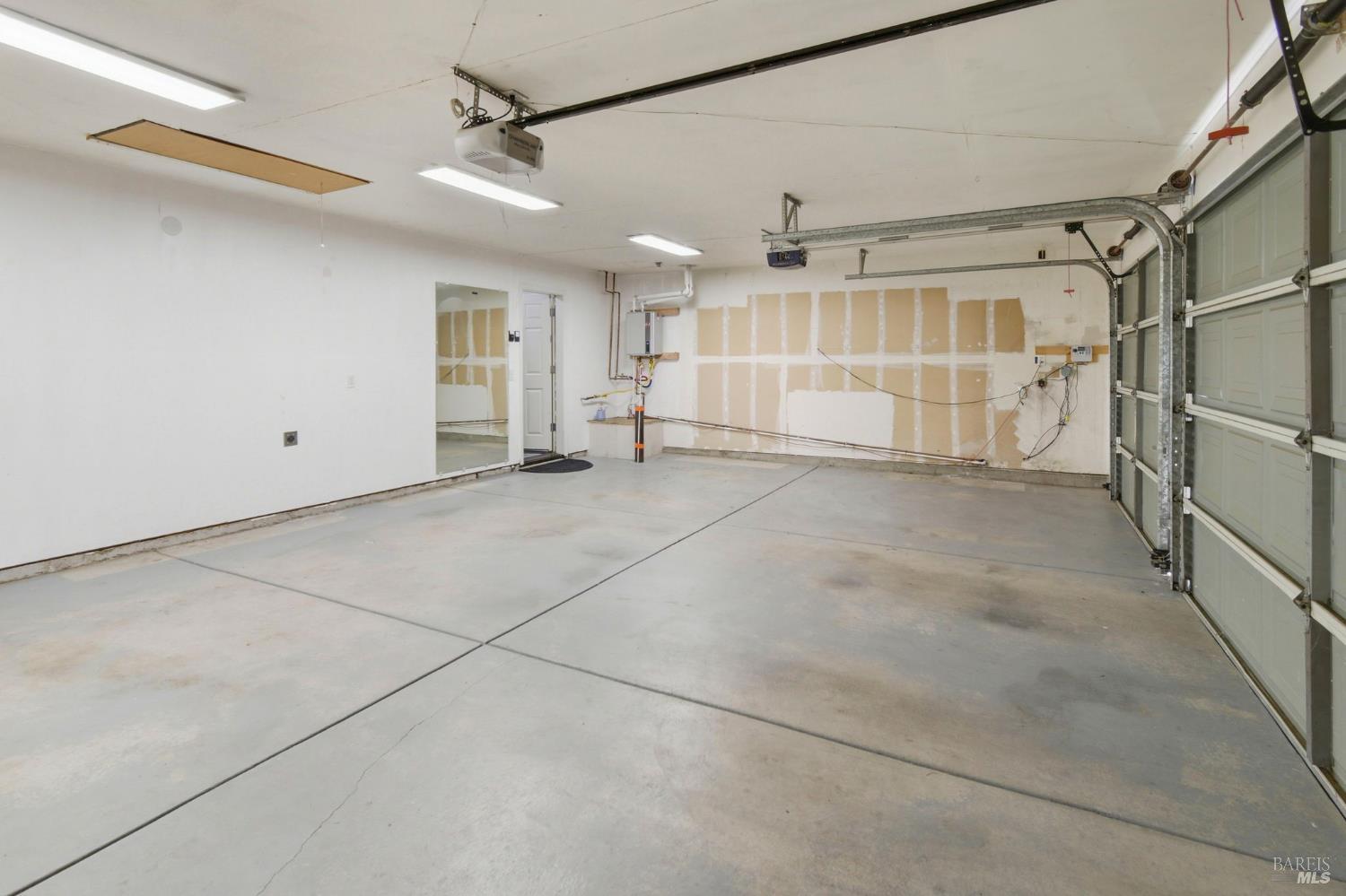 Detail Gallery Image 44 of 51 For 2707 Tuckaway Ct, Fairfield,  CA 94534 - 5 Beds | 3 Baths