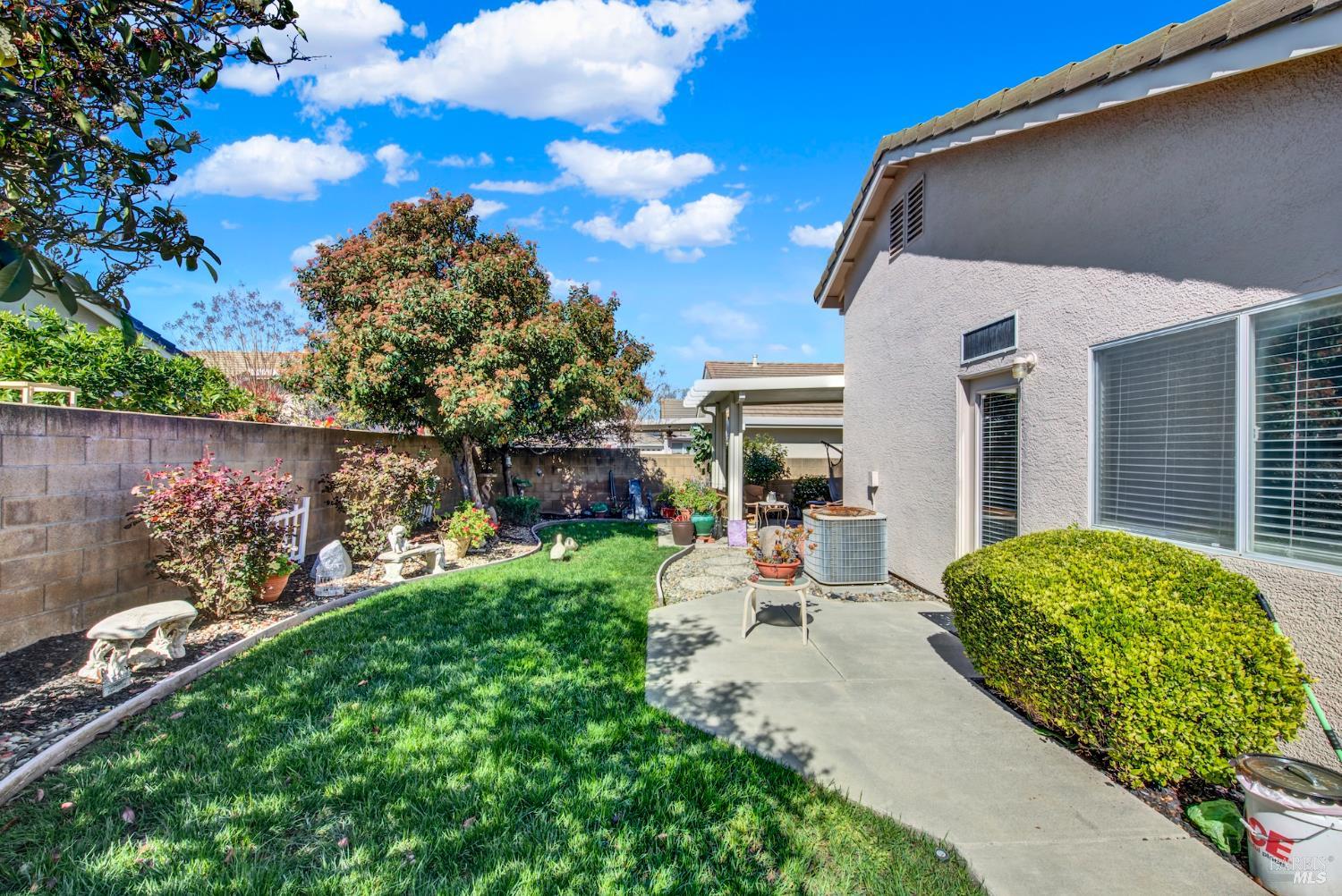 Detail Gallery Image 27 of 42 For 313 Trellis Ln, Vacaville,  CA 95687 - 2 Beds | 2 Baths