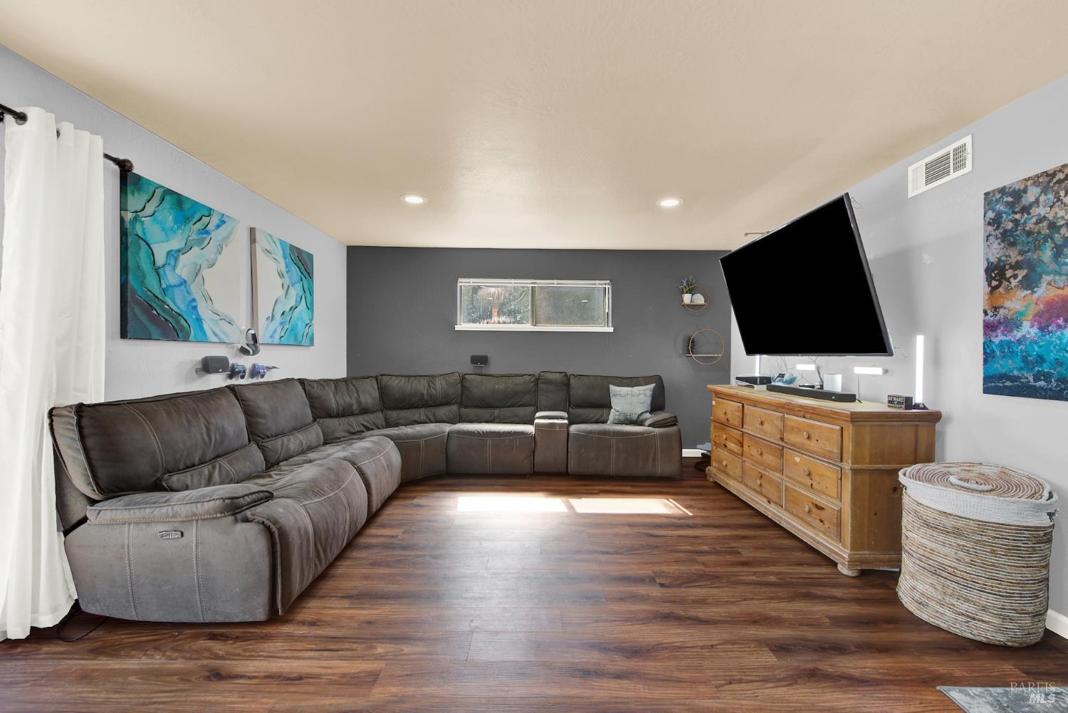 Detail Gallery Image 23 of 54 For 1424 Mckinley St, Fairfield,  CA 94533 - 4 Beds | 2/1 Baths