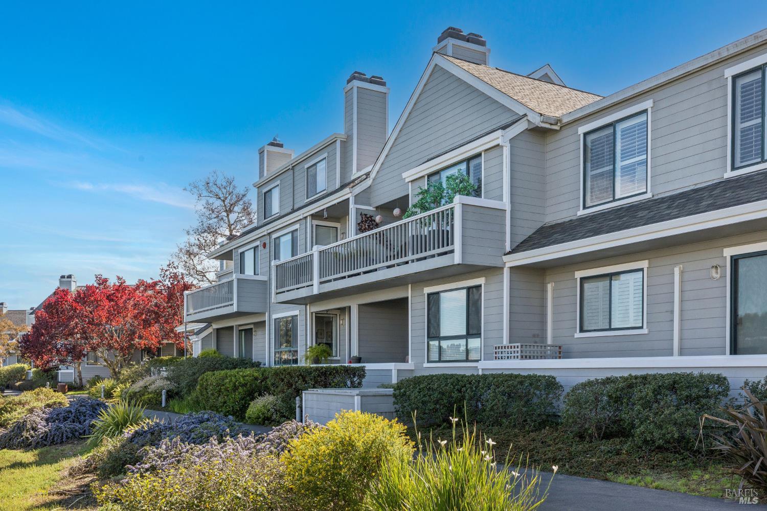 Detail Gallery Image 2 of 82 For 6060 Shelter Bay Ave, Mill Valley,  CA 94941 - 2 Beds | 2 Baths