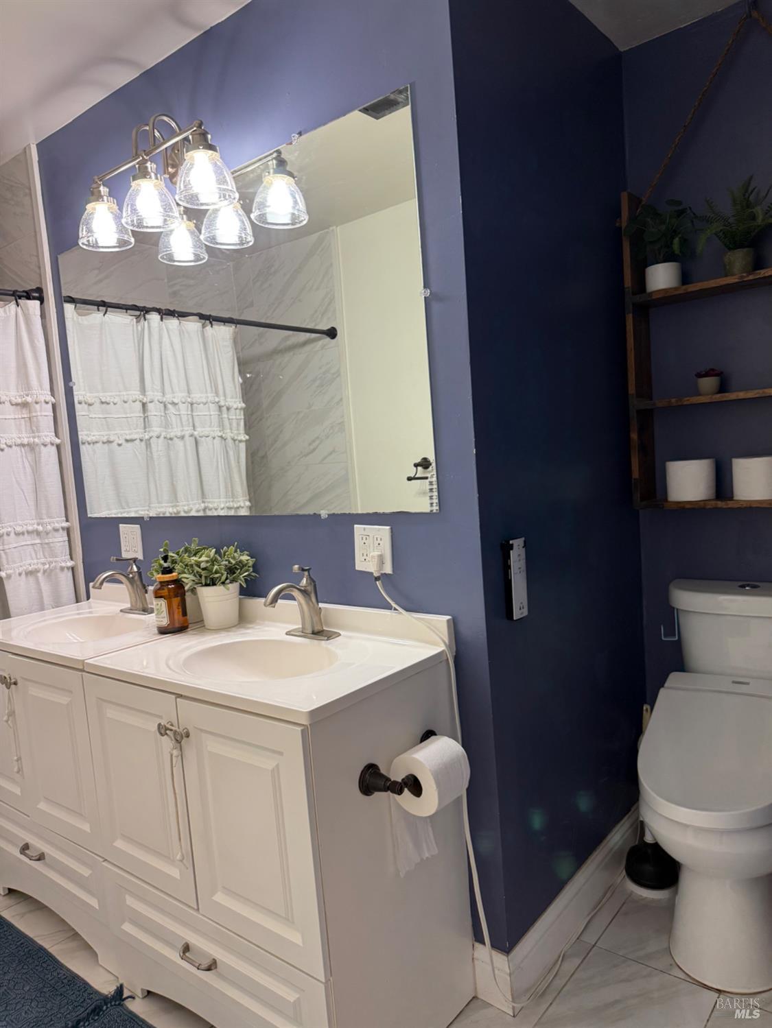 Detail Gallery Image 10 of 13 For 366 San Andreas St, Fairfield,  CA 94533 - 3 Beds | 2 Baths