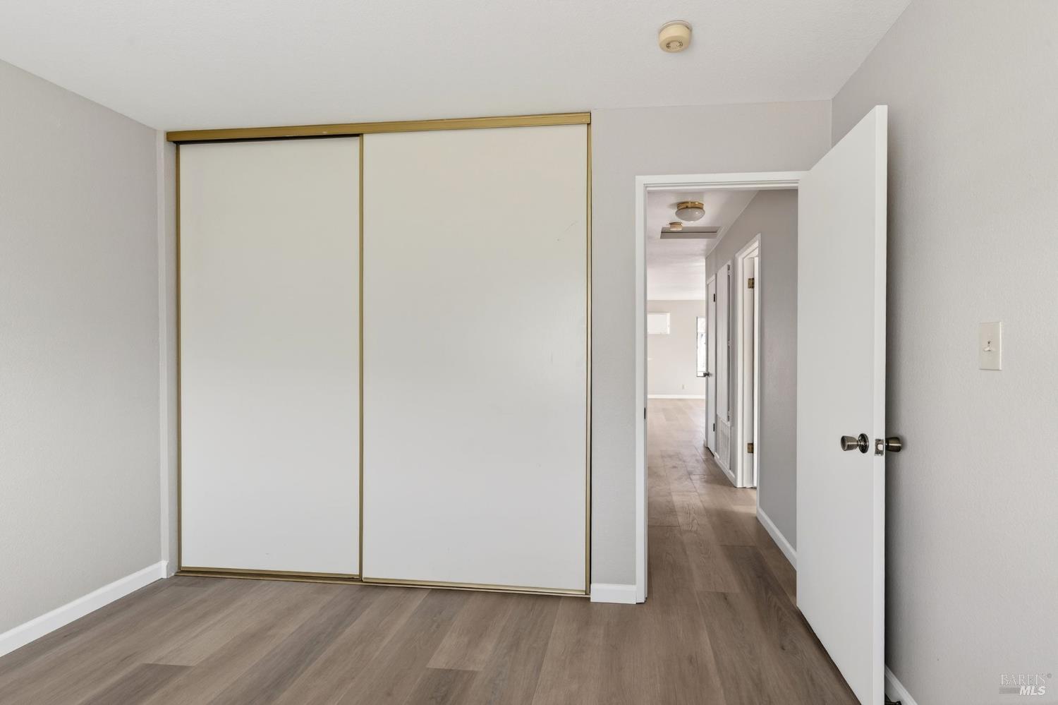 Detail Gallery Image 18 of 46 For 584 Bass Ln, Clearlake Oaks,  CA 95423 - 2 Beds | 2 Baths