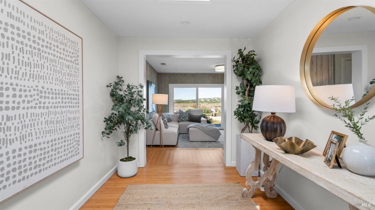 Detail Gallery Image 4 of 54 For 289 Montego Key, Novato,  CA 94949 - 3 Beds | 2 Baths