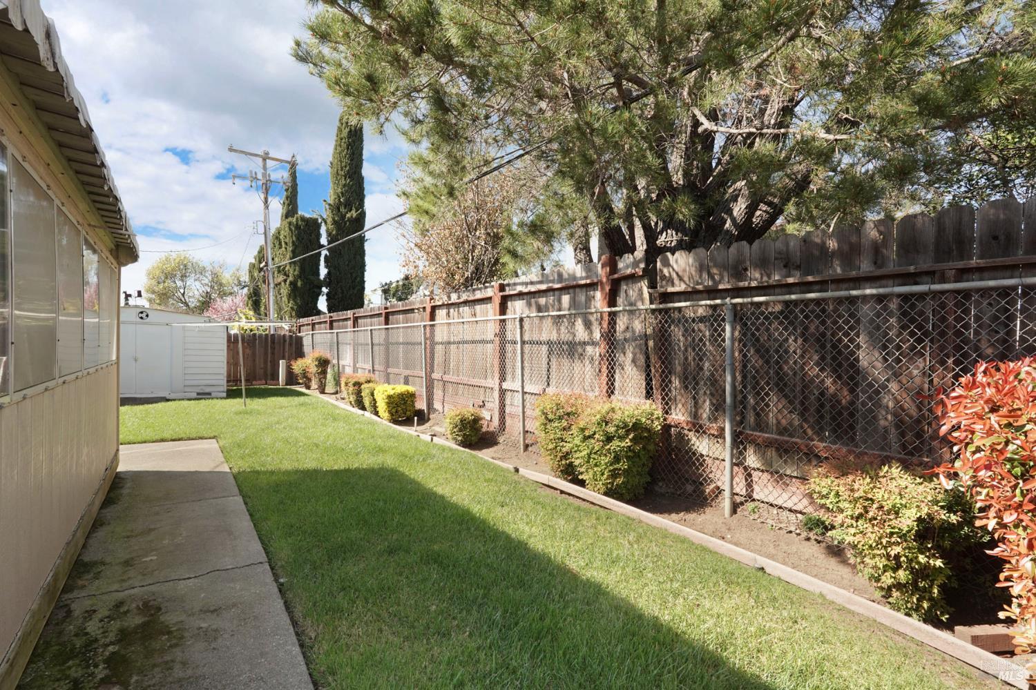 Detail Gallery Image 43 of 47 For 724 E Atlantic Ave, Fairfield,  CA 94533 - 4 Beds | 2 Baths