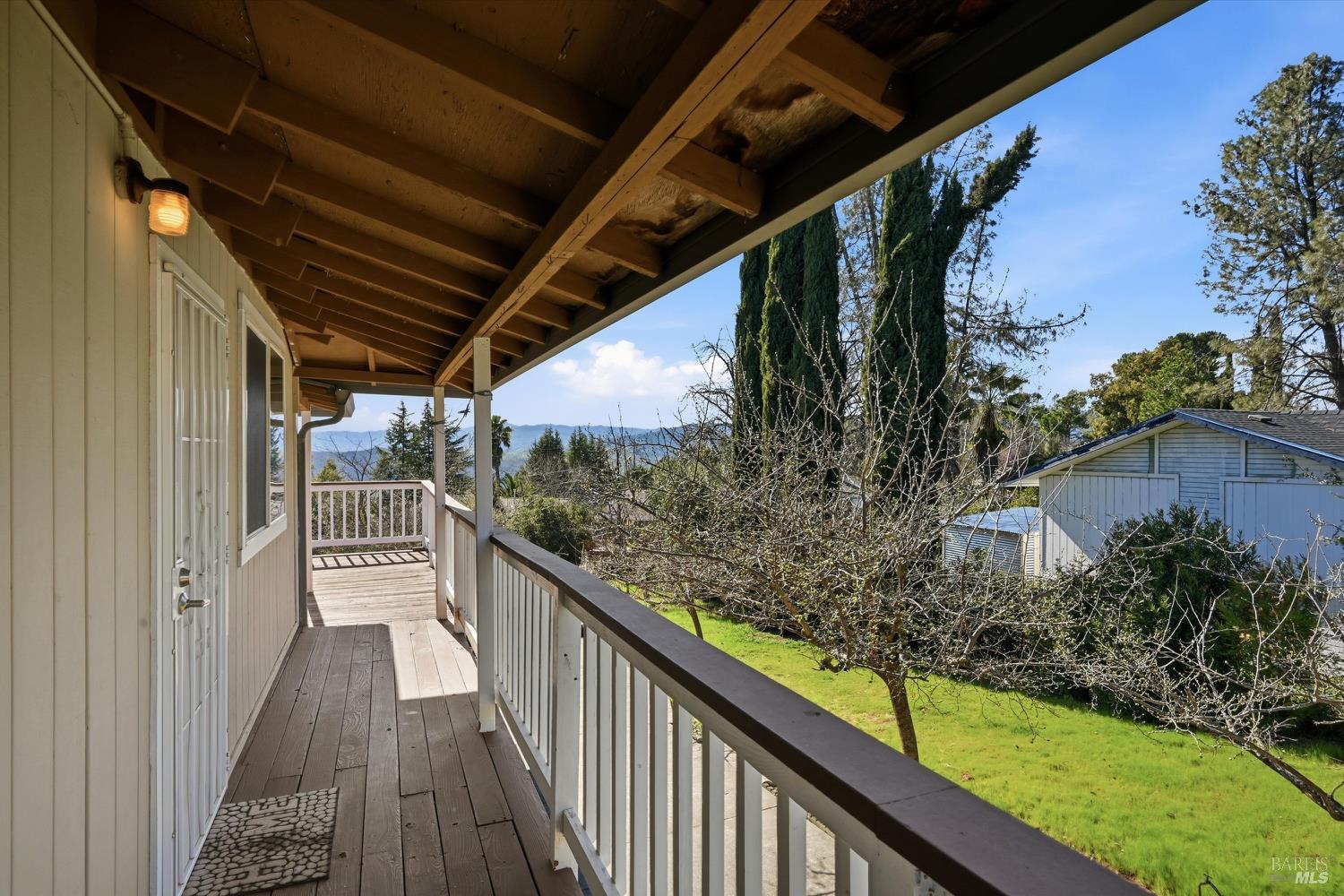 Detail Gallery Image 33 of 35 For 16625 Pinecrest Ct, Hidden Valley Lake,  CA 95467 - 2 Beds | 3 Baths