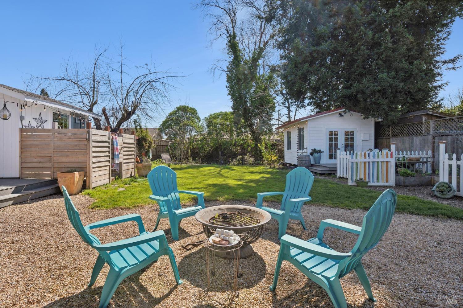 Detail Gallery Image 49 of 71 For 3056 Spring Creek Dr, Santa Rosa,  CA 95405 - 3 Beds | 1 Baths