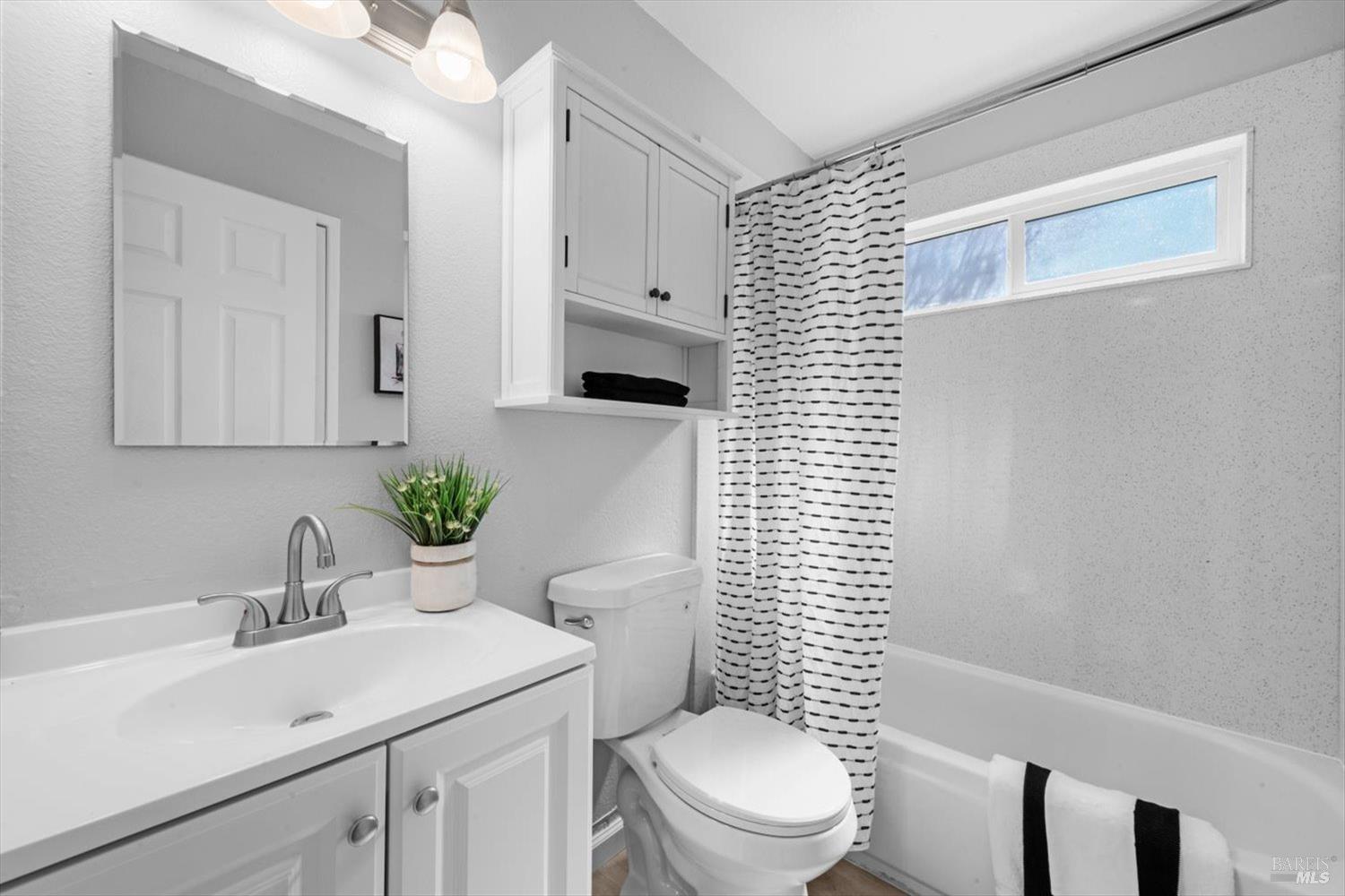 Detail Gallery Image 27 of 59 For 154 Brockton Ct, Vacaville,  CA 95687 - 3 Beds | 1 Baths