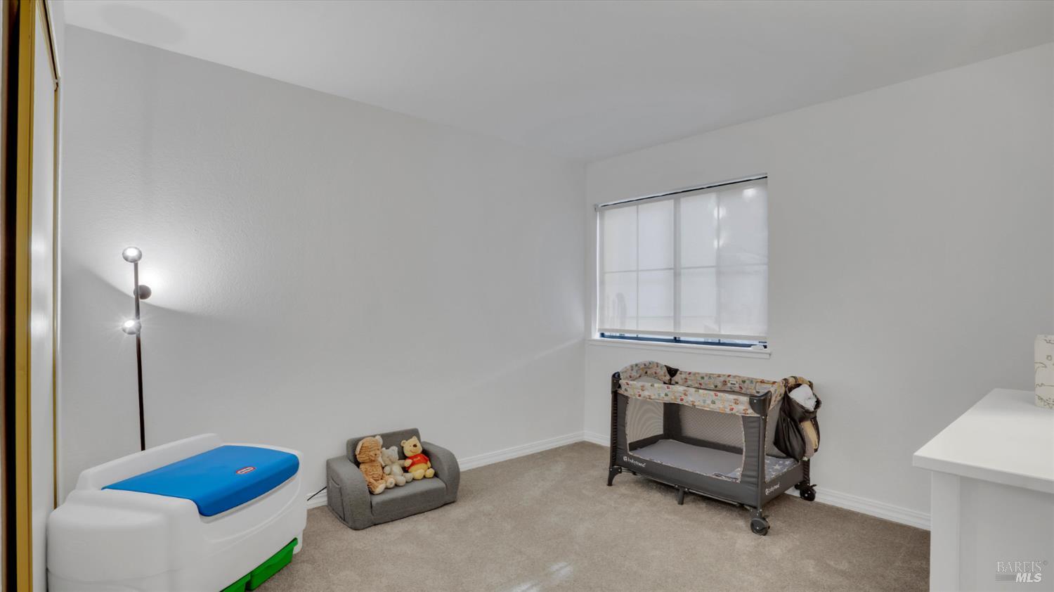 Detail Gallery Image 36 of 57 For 641 Lois Ln, El Sobrante,  CA 94803 - 4 Beds | 2/1 Baths