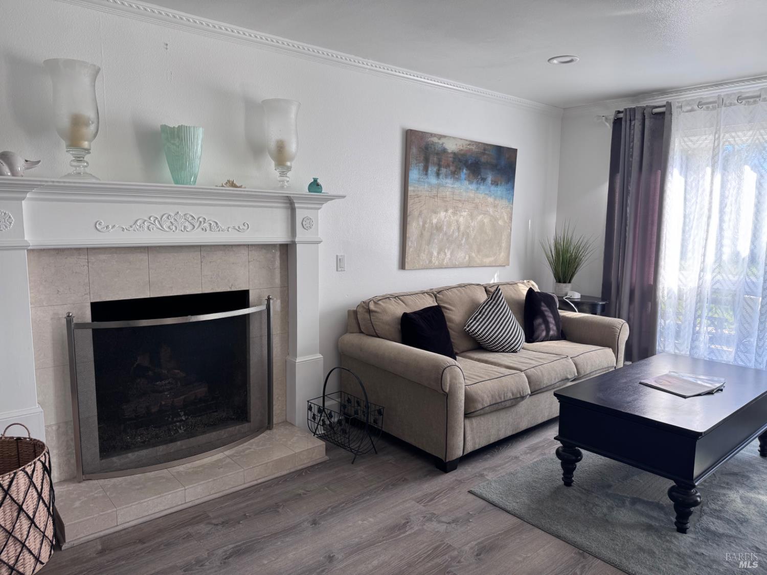 Detail Gallery Image 4 of 16 For 250 Saint Andrews Way, Lompoc,  CA 93436 - 3 Beds | 2/1 Baths