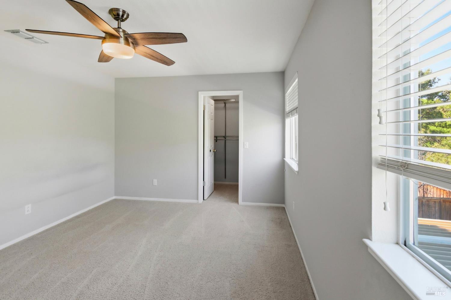 Detail Gallery Image 34 of 51 For 2707 Tuckaway Ct, Fairfield,  CA 94534 - 5 Beds | 3 Baths