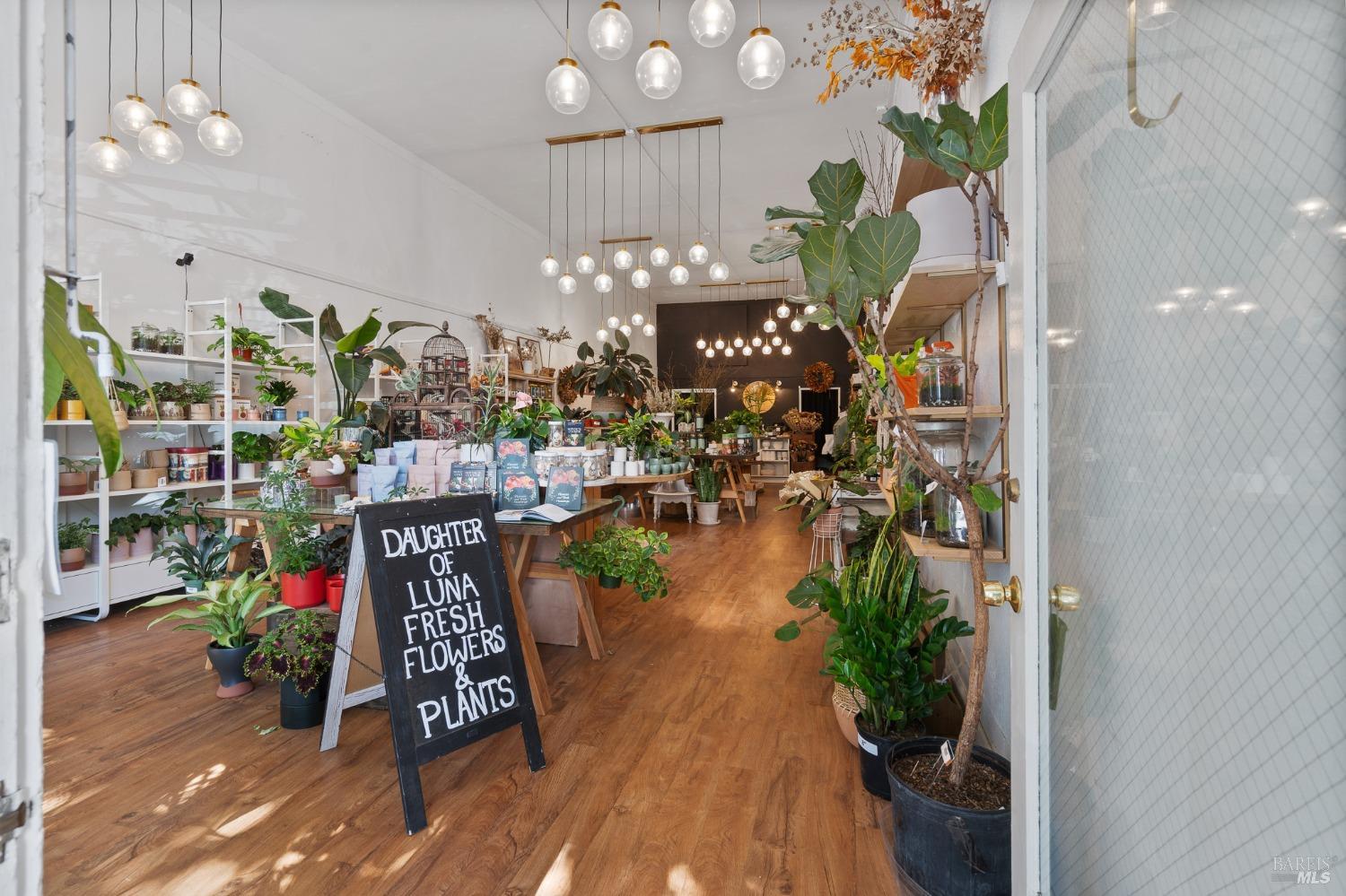 Detail Gallery Image 39 of 73 For 106 W J St, Benicia,  CA 94510 - – Beds | – Baths