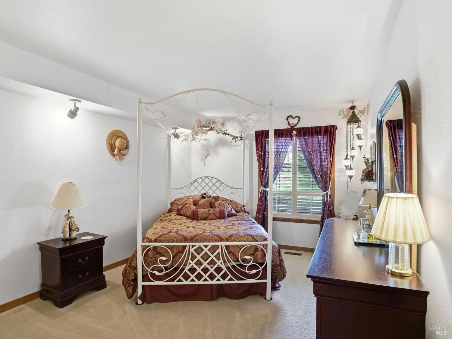 Detail Gallery Image 19 of 48 For 3460 Happy Valley Ave, Santa Rosa,  CA 95404 - 4 Beds | 3 Baths