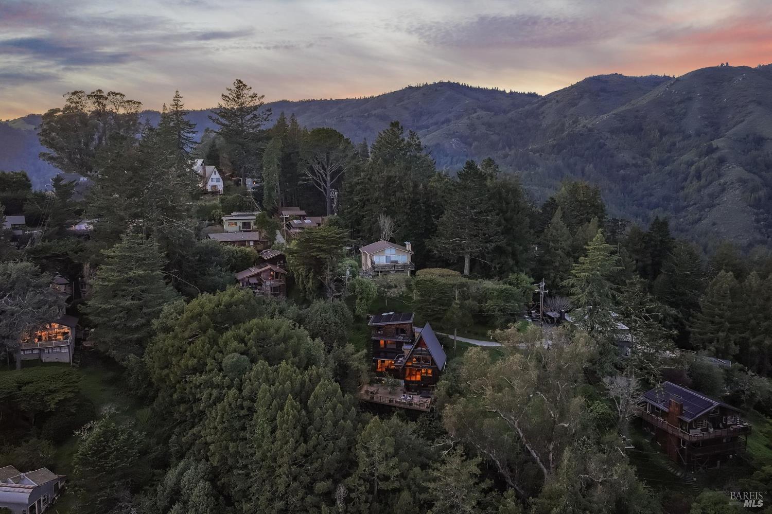 Detail Gallery Image 41 of 41 For 40 Mountain Ln, Mill Valley,  CA 94941 - 3 Beds | 2/1 Baths