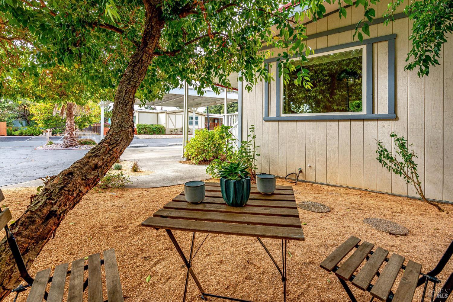 Detail Gallery Image 37 of 44 For 166 Seven Flags Cir, Sonoma,  CA 95476 - 2 Beds | 2 Baths