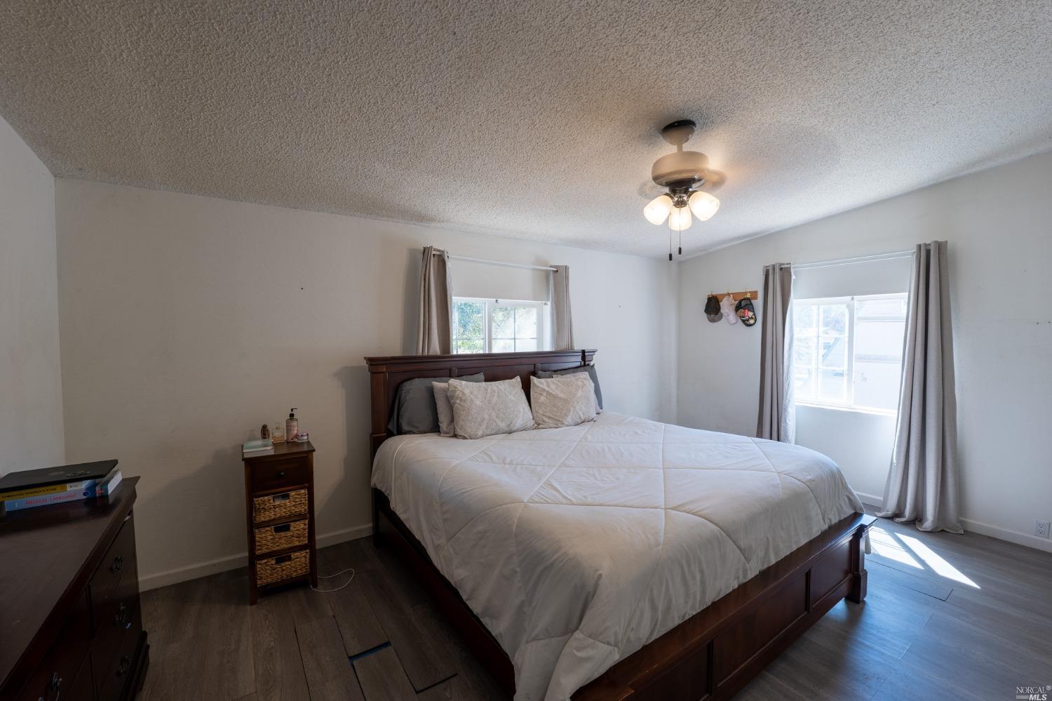 Detail Gallery Image 27 of 37 For 6750 Highway 20 Unkn, Ukiah,  CA 95482 - 4 Beds | 2 Baths