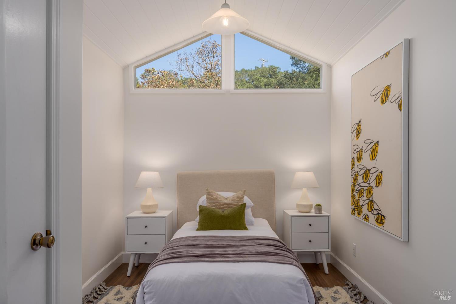 Detail Gallery Image 12 of 44 For 232 Sunnyside Ave, Sonoma,  CA 95476 - 4 Beds | 4 Baths