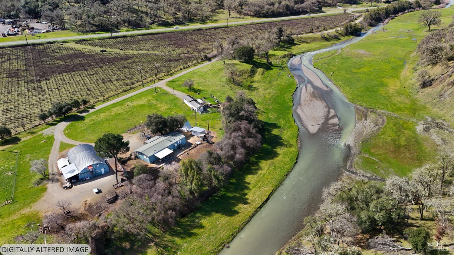 Detail Gallery Image 11 of 37 For 6750 Highway 20 Unkn, Ukiah,  CA 95482 - 4 Beds | 2 Baths