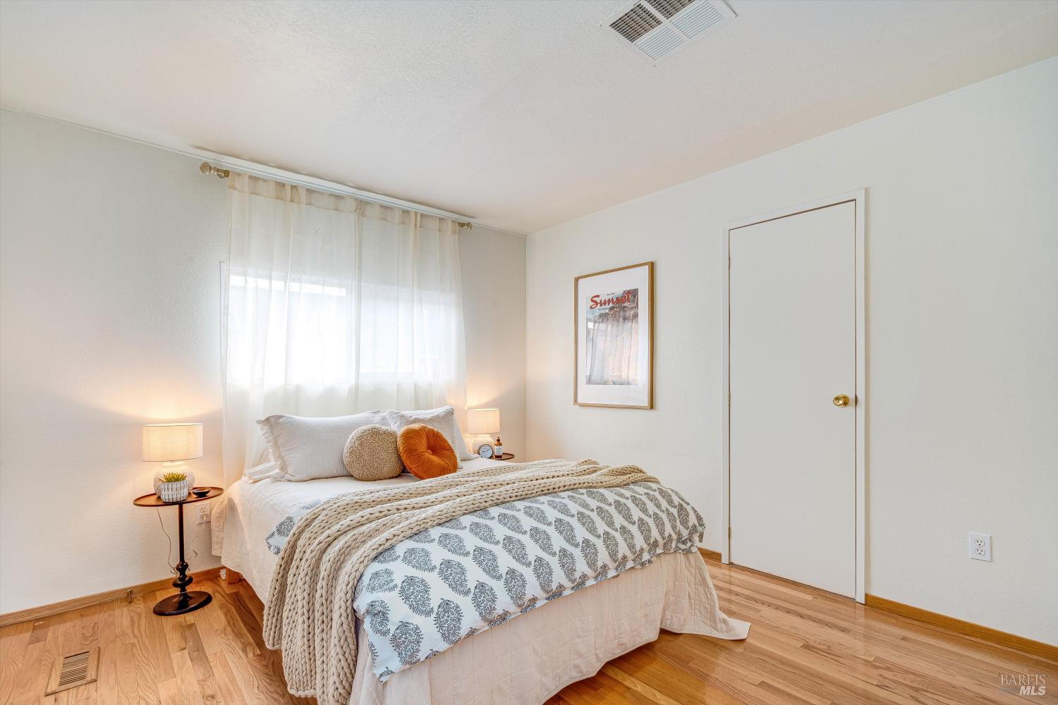 Detail Gallery Image 32 of 44 For 166 Seven Flags Cir, Sonoma,  CA 95476 - 2 Beds | 2 Baths